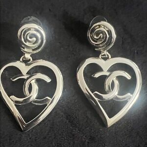 CHANEL Silver Heart Earrings